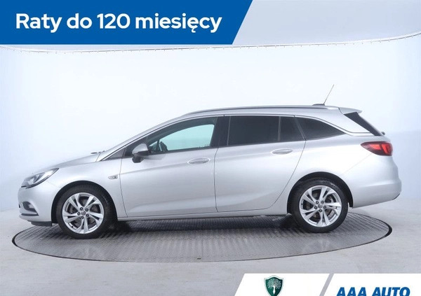 Opel Astra cena 43000 przebieg: 132747, rok produkcji 2017 z Ozorków małe 172